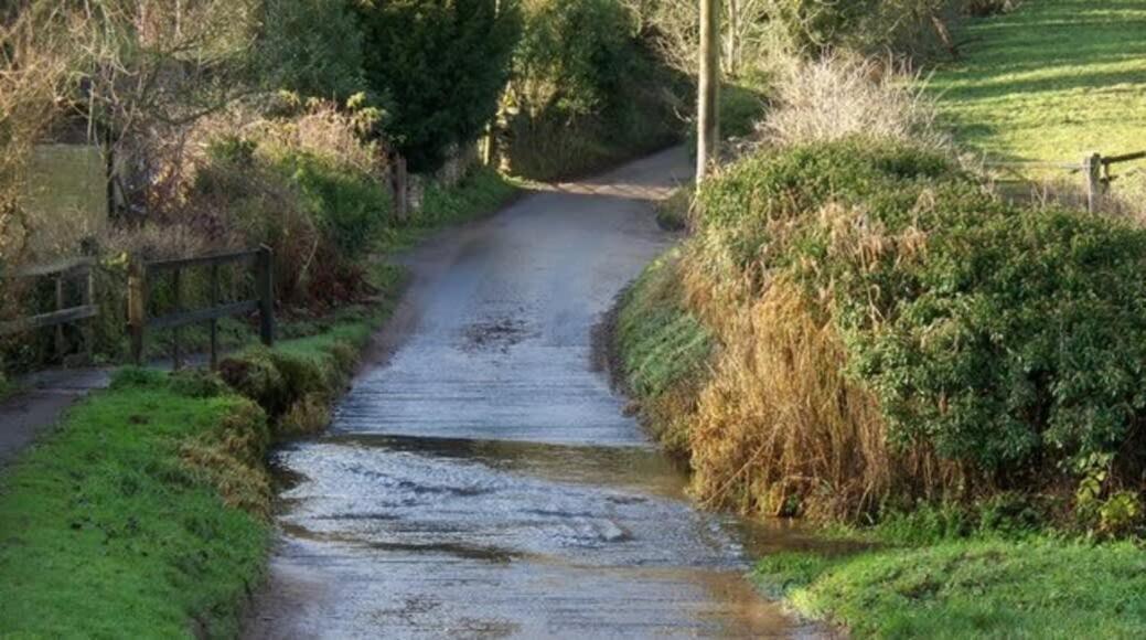 Large Stylish Luxury Cotswold Cottage - Ideal For Families, W/ Ev Charging Andoversford Dış mekan fotoğraf